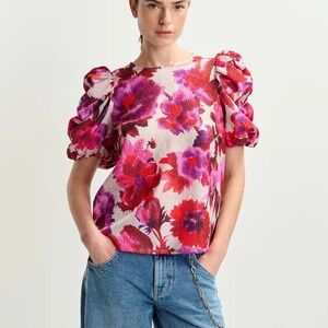 Essentiel Antwerp Henrietta Puffy Sleeve Top 38 - Medium